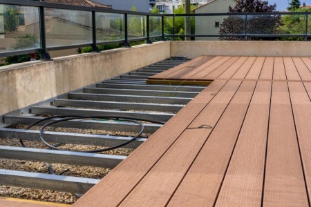 Installation de terrasse &agrave; Evergnicourt : planification et mise en &oelig;uvre